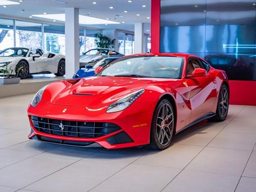 2015 Ferrari F12berlinetta Base