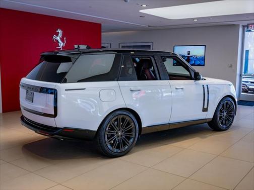 2025 Land Rover Range Rover P530 Autobiography