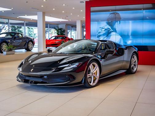 2024 Ferrari 296 GTS 
