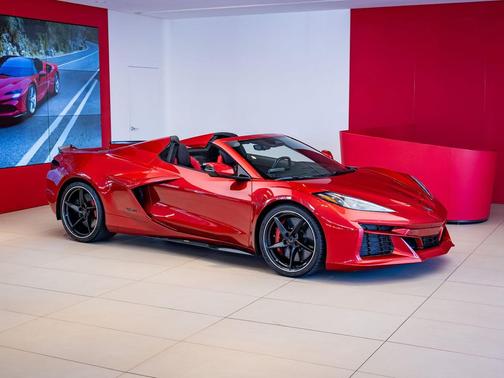 Red Mist Metallic Tintcoat 2025 Chevrolet Corvette E-Ray RWD Convertible 3LZ