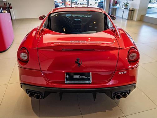 2011 Ferrari 599 GTB Fiorano Base