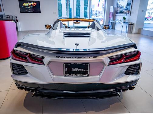 2023 Chevrolet Corvette Stingray w/3LT