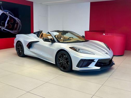 2023 Chevrolet Corvette Stingray w/3LT