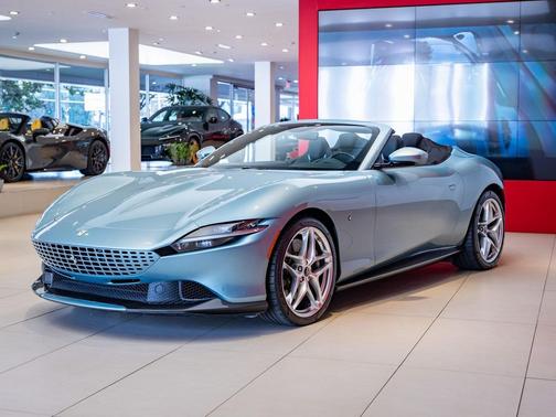 2024 Ferrari Roma Base