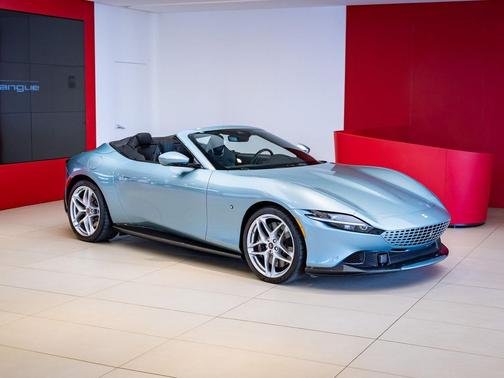 2024 Ferrari Roma Base