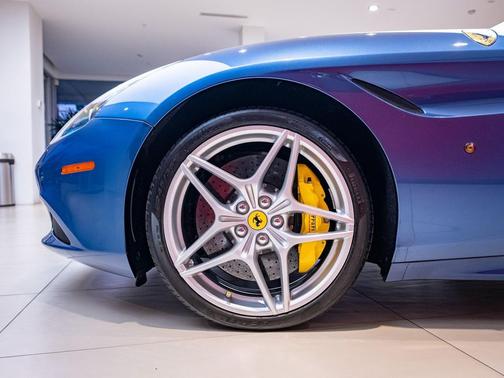 2017 Ferrari California T