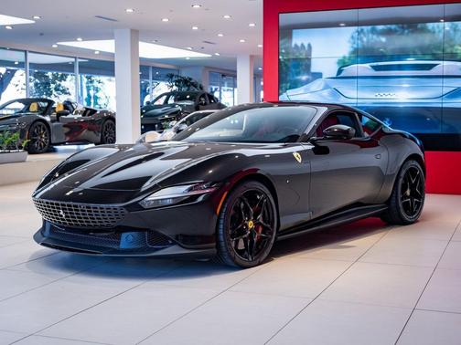 2024 Ferrari Roma Base