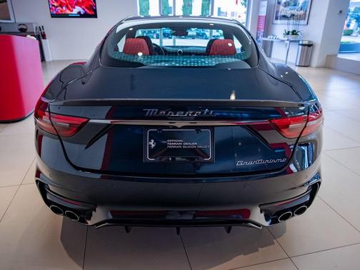 2024 Maserati GranTurismo Trofeo