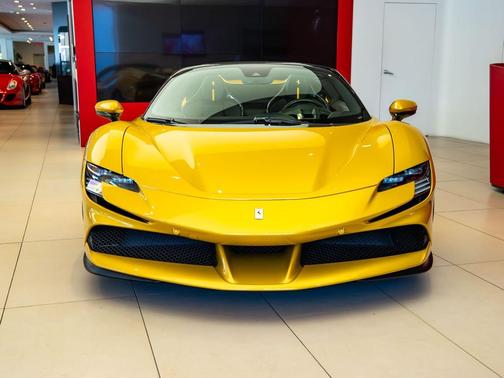 Giallo Montecarlo 2023 Ferrari SF90 Spider Base