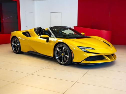 Giallo Montecarlo 2023 Ferrari SF90 Spider Base