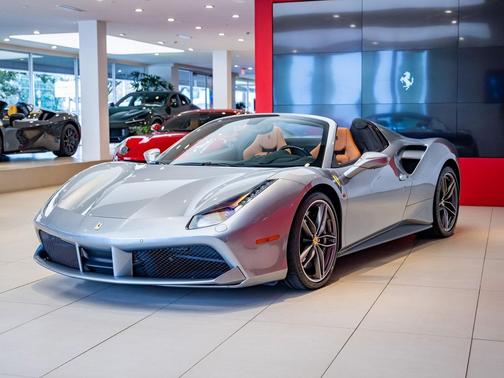 2018 Ferrari 488 Spider Base