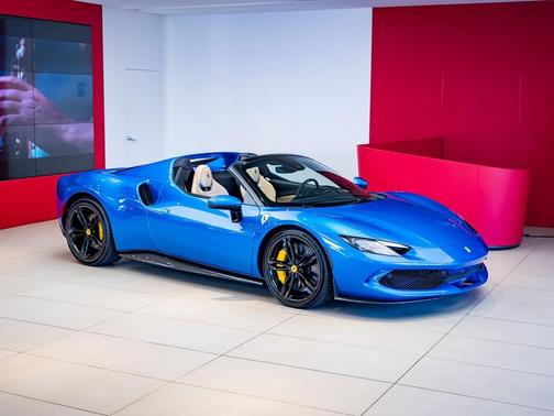 2024 Ferrari 296 GTS Base