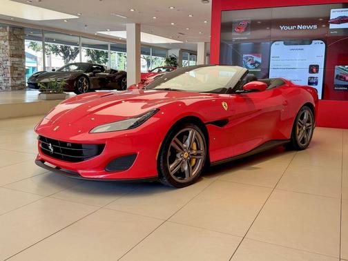 Rosso Corsa 2019 Ferrari Portofino Base