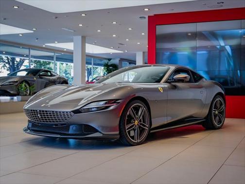 2022 Ferrari Roma Base
