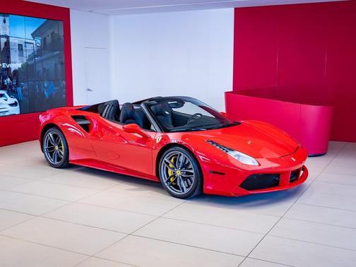 2019 Ferrari 488 Spider Base