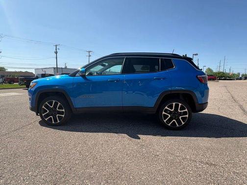 Laser Blue Pearlcoat 2018 Jeep Compass Limited