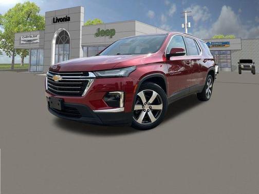 2022 Chevrolet Traverse LT Leather