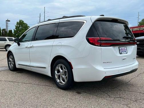 2023 Chrysler Pacifica Limited
