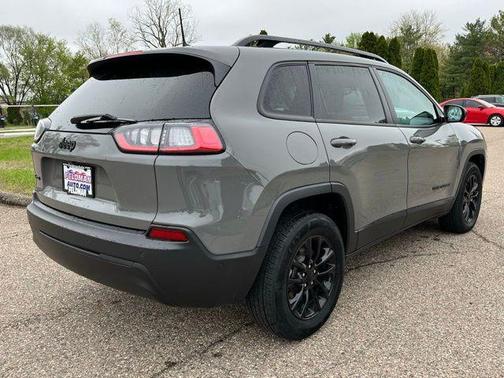 2023 Jeep Cherokee Altitude