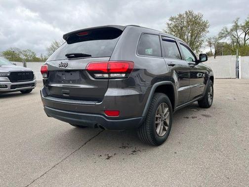 2016 Jeep Grand Cherokee 75th Anniversary
