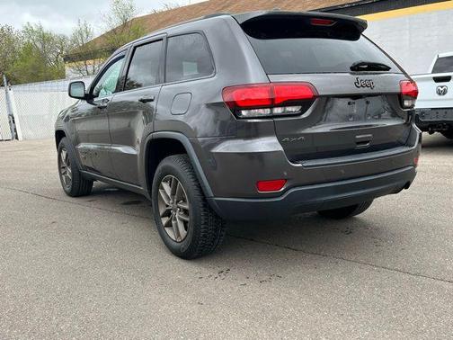 2016 Jeep Grand Cherokee 75th Anniversary