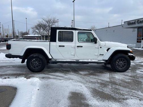 2024 Jeep Gladiator Sport S