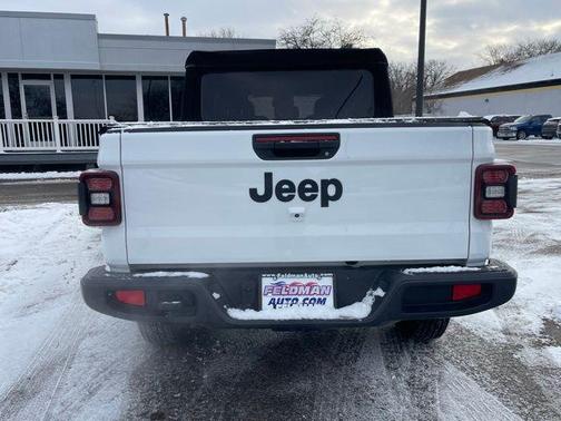 2024 Jeep Gladiator Sport S