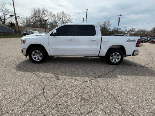 Bright White Clearcoat 2023 RAM 1500 Laramie