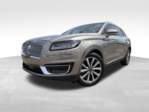 2019 Lincoln Nautilus Select