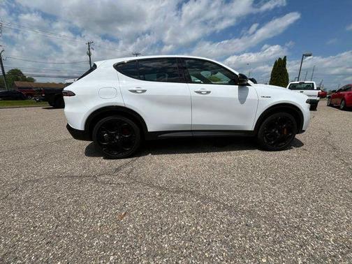Alfa White 2024 Alfa Romeo Tonale Veloce EAWD