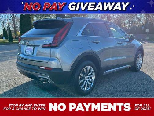 2023 Cadillac XT4 Premium Luxury