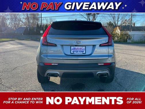 2023 Cadillac XT4 Premium Luxury