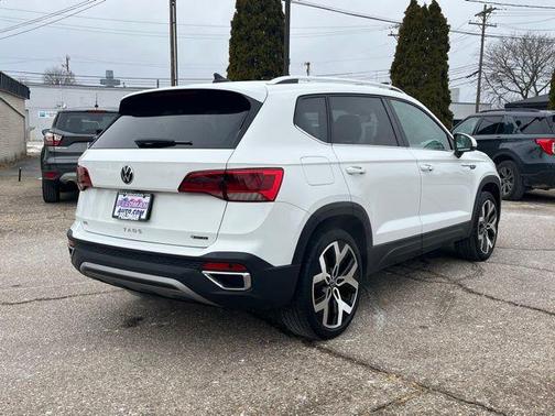 2022 Volkswagen Taos 1.5T SEL