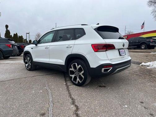 2022 Volkswagen Taos 1.5T SEL