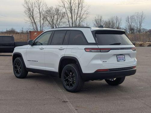 2025 Jeep Grand Cherokee Altitude
