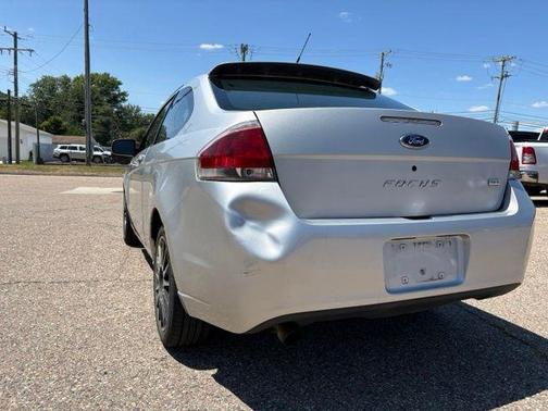 Silver 2009 Ford Focus SES
