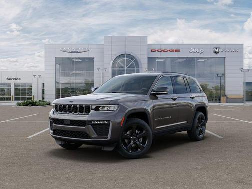 Baltic Gray Metallic Clearcoat 2026 Jeep Grand Cherokee Limited