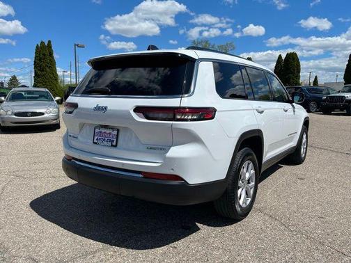Bright White Clearcoat 2022 Jeep Grand Cherokee L Limited