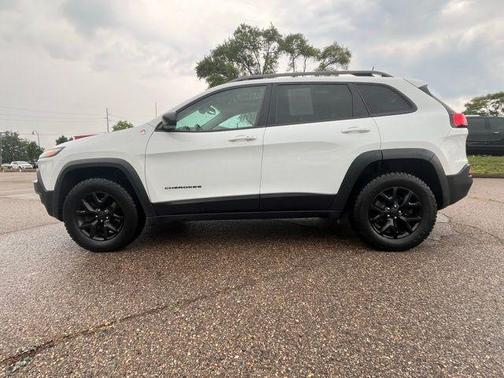 2017 Jeep Cherokee Trailhawk
