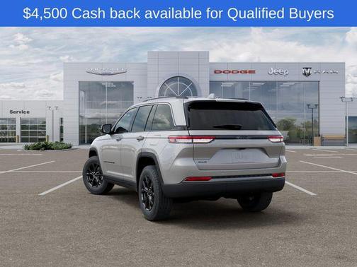 Silver Zynith 2026 Jeep Grand Cherokee Altitude
