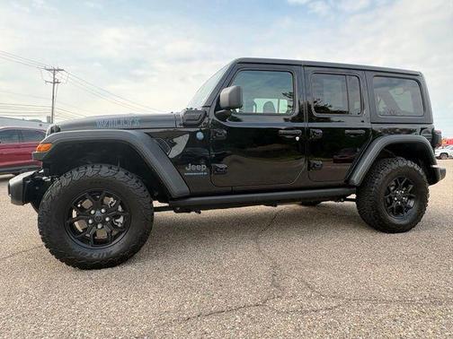 Black Clearcoat 2025 Jeep Wrangler 4xe Willys