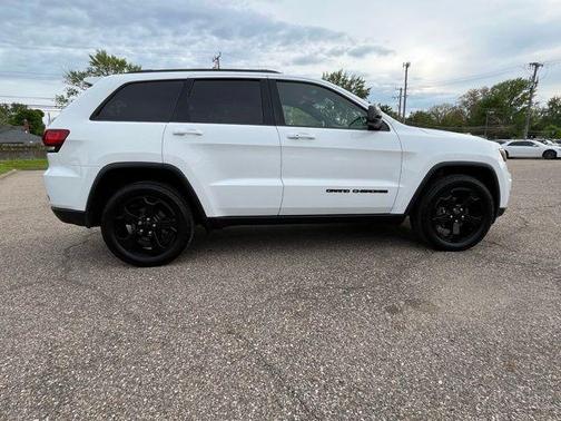2019 Jeep Grand Cherokee Upland