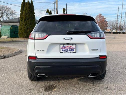 2021 Jeep Cherokee Latitude Lux