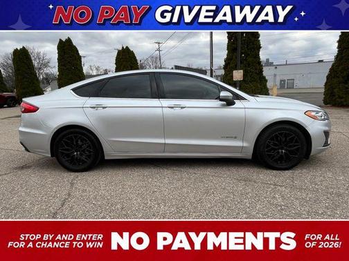 2019 Ford Fusion Hybrid SE