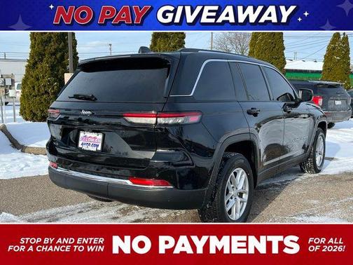 2023 Jeep Grand Cherokee Laredo