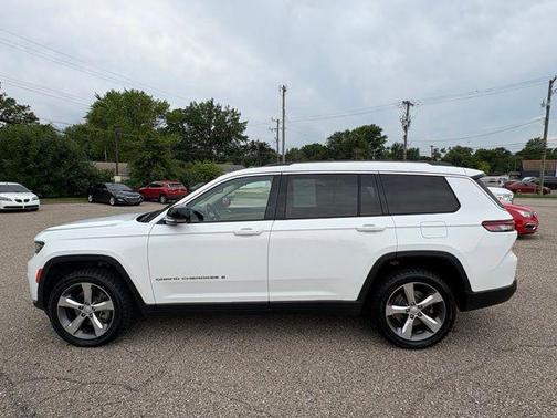 Bright White Clearcoat 2022 Jeep Grand Cherokee L Limited