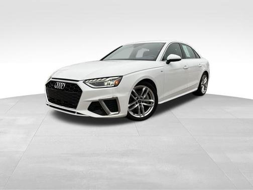 2023 Audi A4 45 S line Premium Plus