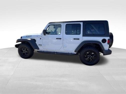 Bright White Clearcoat 2022 Jeep Wrangler Unlimited Sport