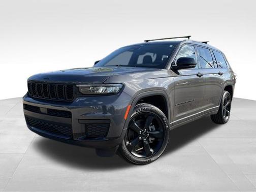 Baltic Gray Metallic Clearcoat 2022 Jeep Grand Cherokee L Altitude