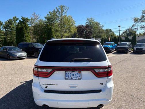 White Knuckle Clearcoat 2023 Dodge Durango R/T AWD